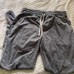 Vuori Joggers